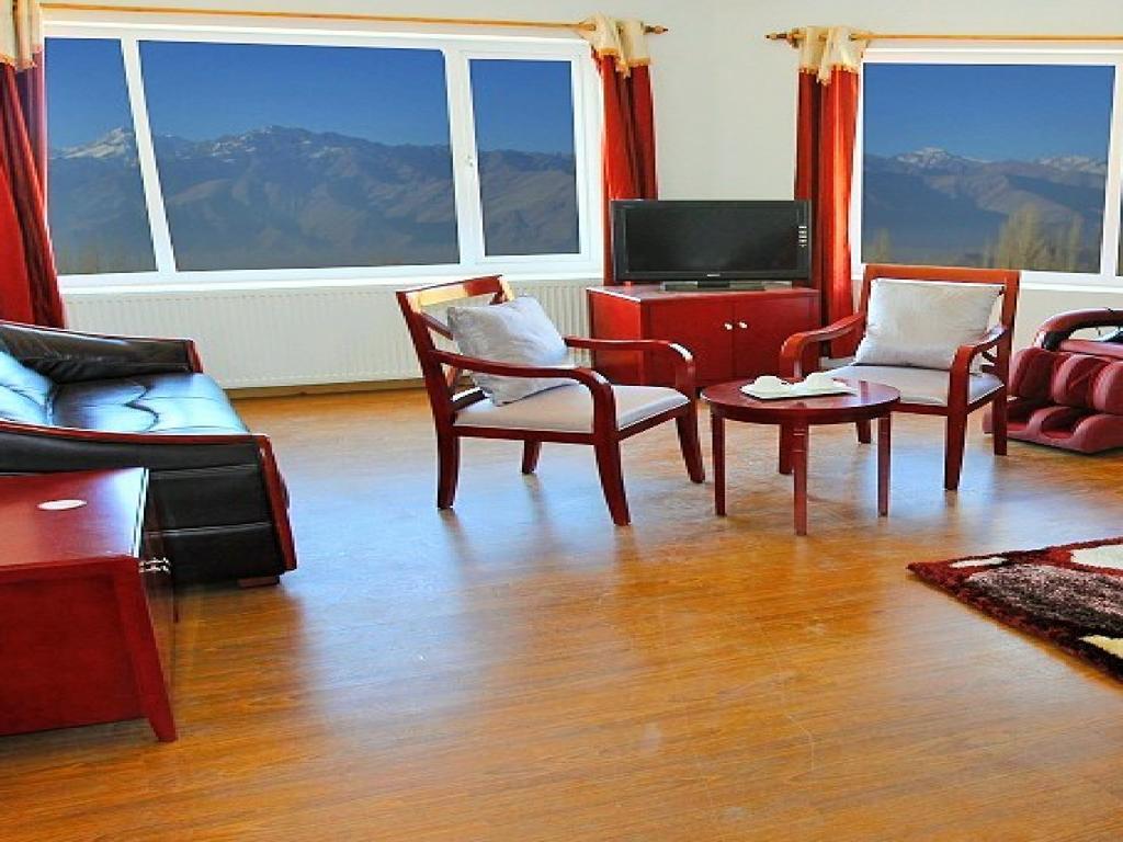 The Zen Ladakh Hotel Leh Exterior photo